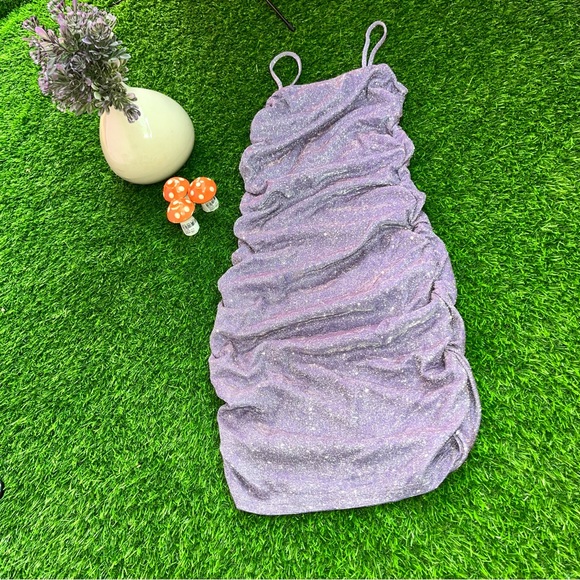 H&M shimmery bodycon party wear - Picture 8 of 8